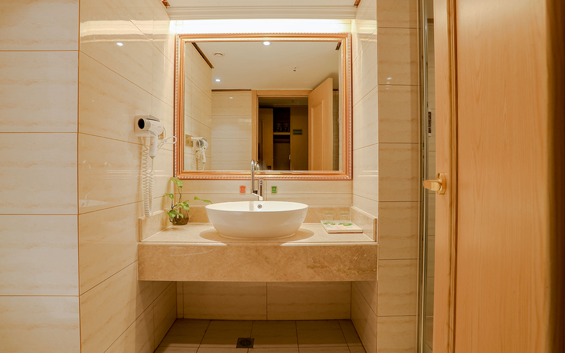 Bathroom 3, Vienna Hotel Yueyang East Station, Yueyang