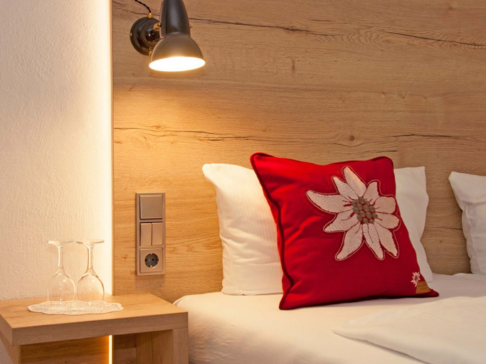 Bedroom 2, Elements Hotel Christlessee, Oberallgäu