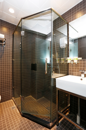 Bathroom 2, Anju Business Hotel (Kaifeng Bao Gongci Xisi), Kaifeng