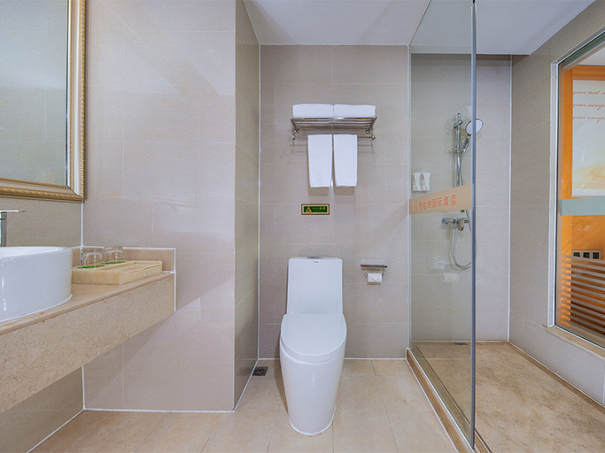 Bathroom 3, Vienna International Hotel Guangxi Liuzhou Beique Road, Liuzhou
