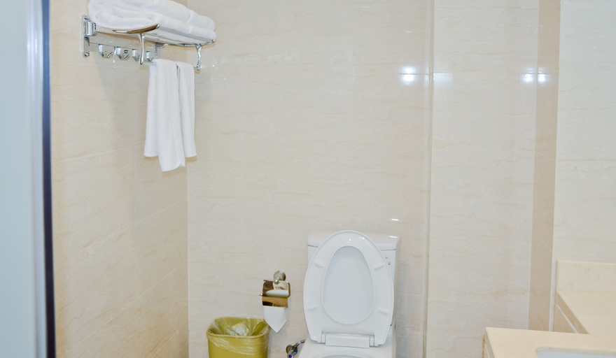 Bathroom 2, Sweetome Vacation Rental (Harbin Qunli Avenue Intime City), Harbin