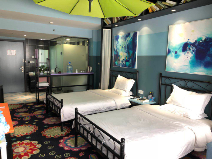 Bedroom 2, Magpie Art Hotel, Nanyang