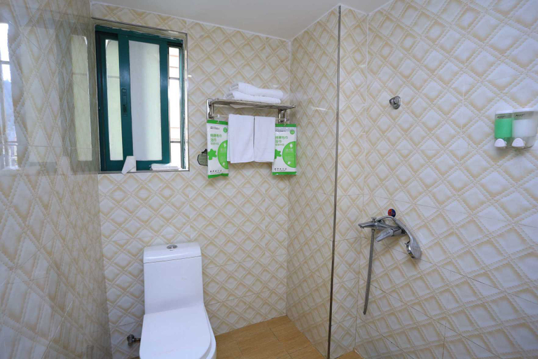 Bathroom 2, International Hotel, Shenzhen