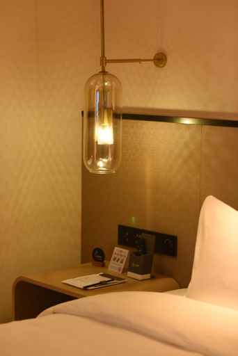 Bedroom 2, Tianxiang Yicheng Hotel, Taizhou