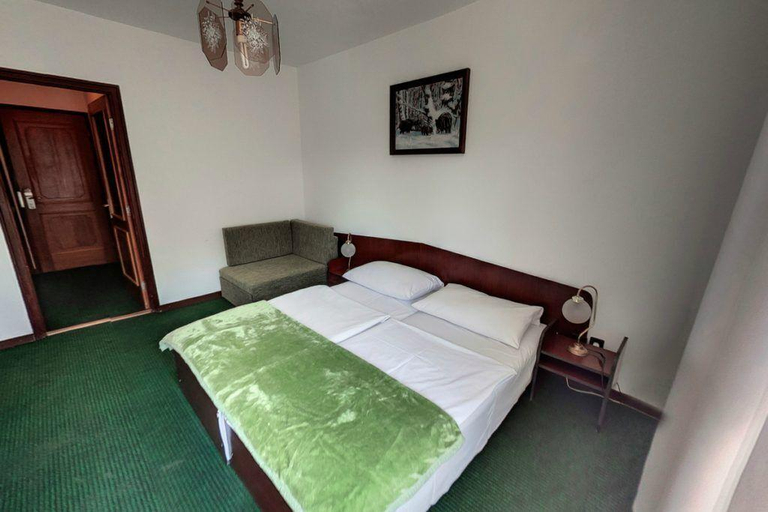 Bedroom 2, Bagoly Fogadv, Monor