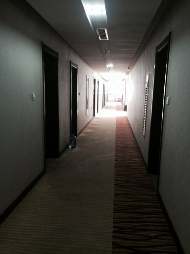 Others 5, Shangri-La Business Hotel, Weifang