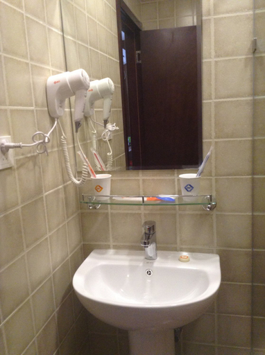 Bathroom 3, Mifang Hotel, Changji Hui
