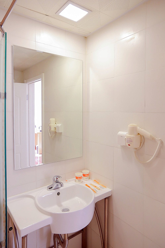 Bathroom 2, ホーム インホテル(), Beijing