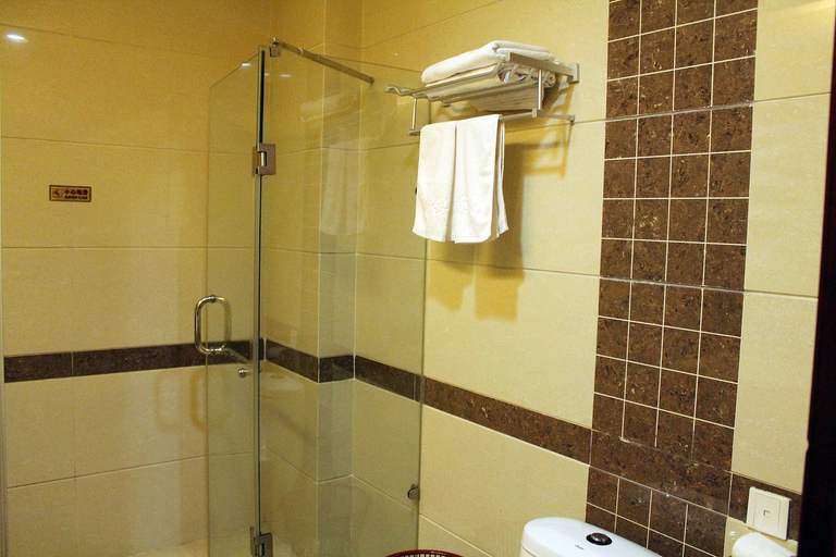 Bathroom 5, De'an Hotel (Vientiane Plaza), Jiujiang