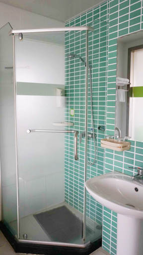 Bathroom 2, Hi Inn Changshu Clothing City, Suzhou