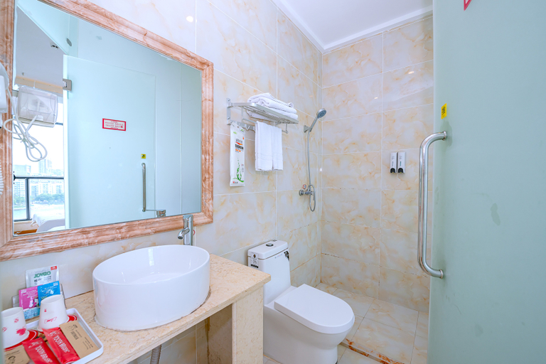 Bathroom 3, Suo Fei Hotel., Liuzhou