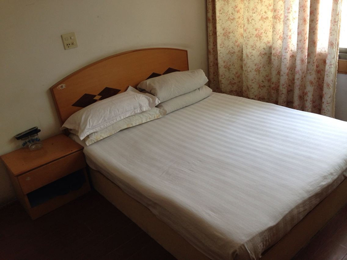 Bedroom 2, Jingling Hotel, Hangzhou