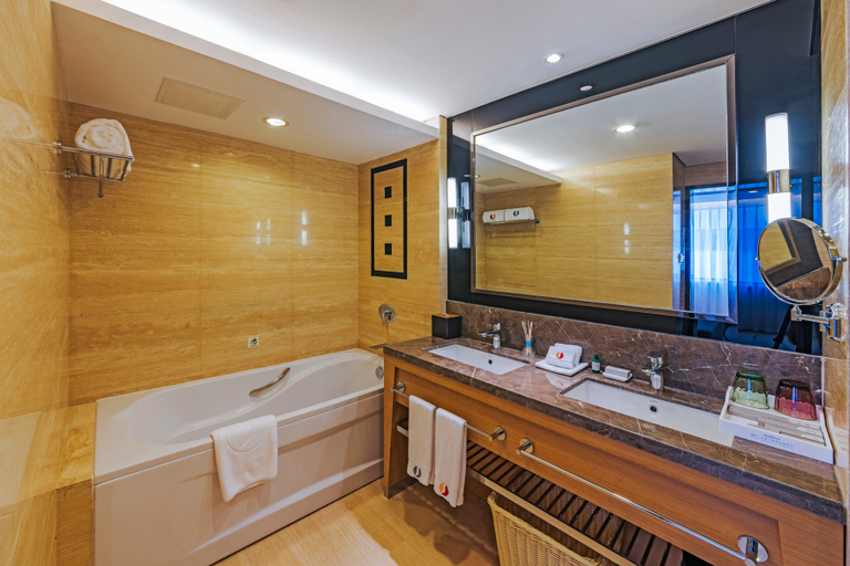 Bathroom, （）, Dalian