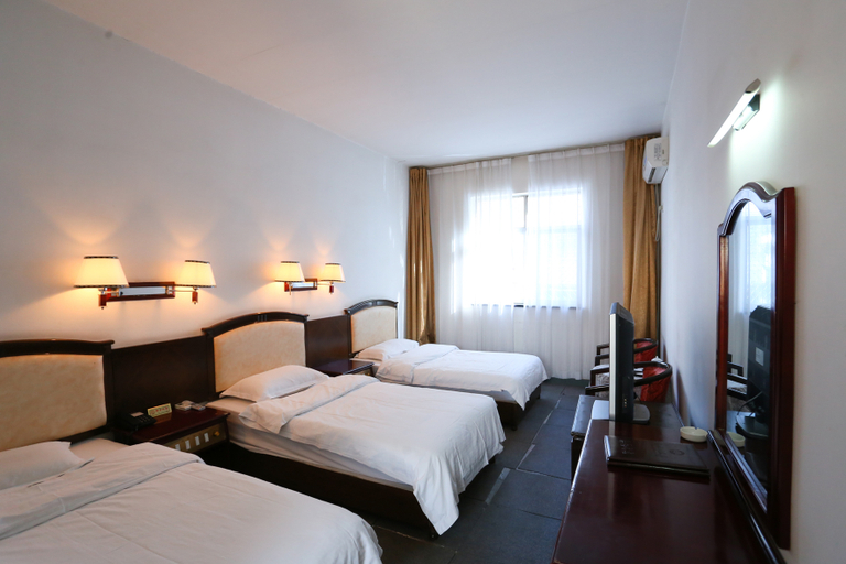 Bedroom 3, Changlepo branch of Xi'an Courtyard Hote, Xi'an