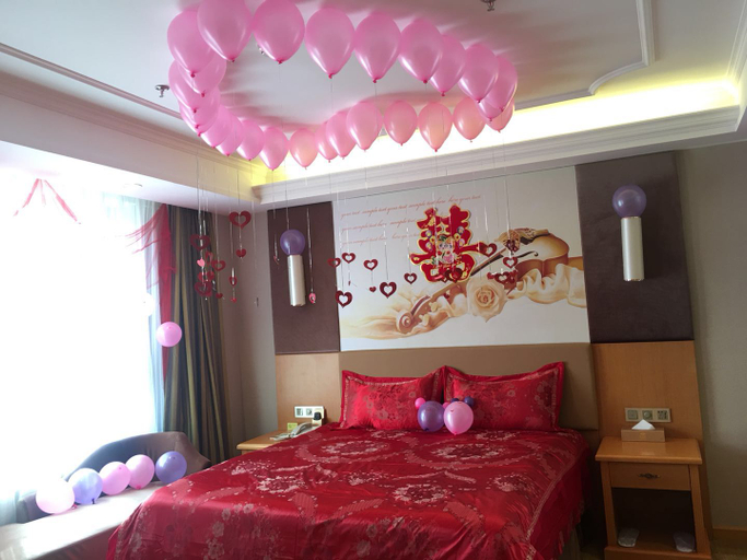 Bedroom 2, Vienna Hotel Heilongjiang Qiqihar South Road, Qiqihar