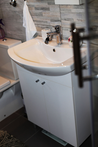 Bathroom 2, Apartment Blaoss, Karlovac