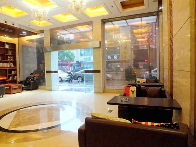 Others 3, The Grasse Hotel, Anqing