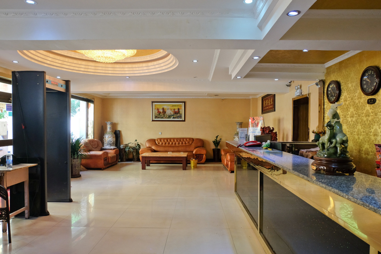 Others 4, Hao Tai Inn, Ürümqi