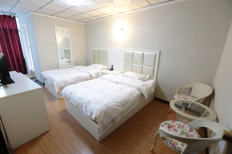 Bedroom 2, Tianyi Hotel, Chuxiong, Chuxiong Yi