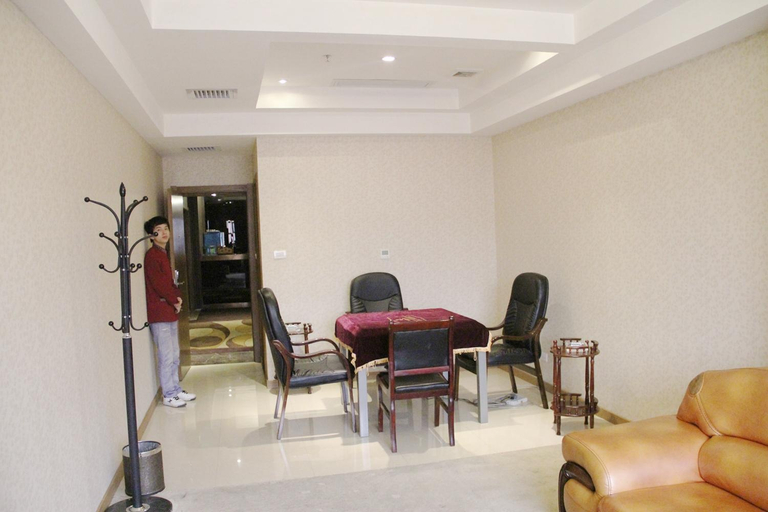 Others 2, Caishen Hotel, Qiannan Buyei and Miao