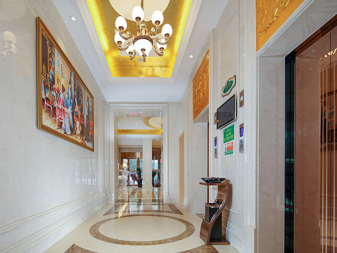 Bathroom 3, Vienna Hotel Hunan Yueyang Exhibition Center Industrial Park, Yueyang