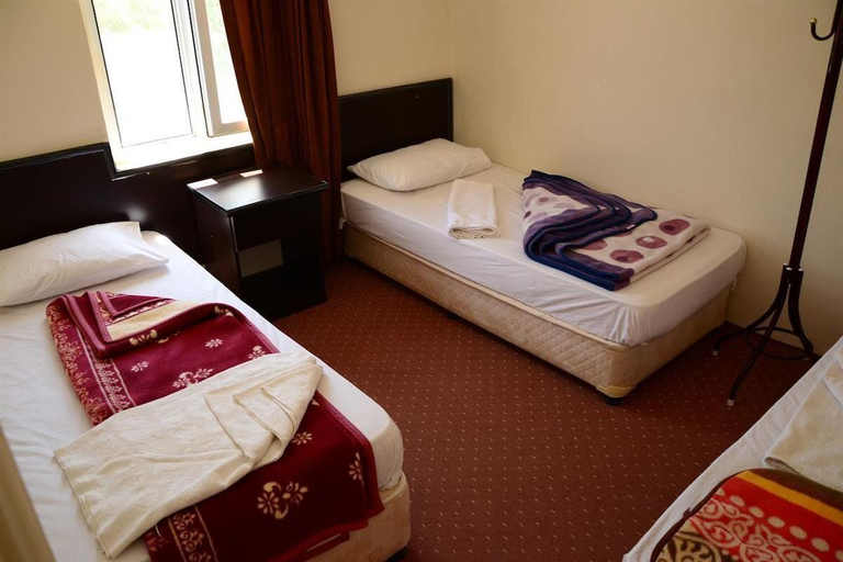 Bedroom 2, KARADUT PENSION NEMRUT, Gerger