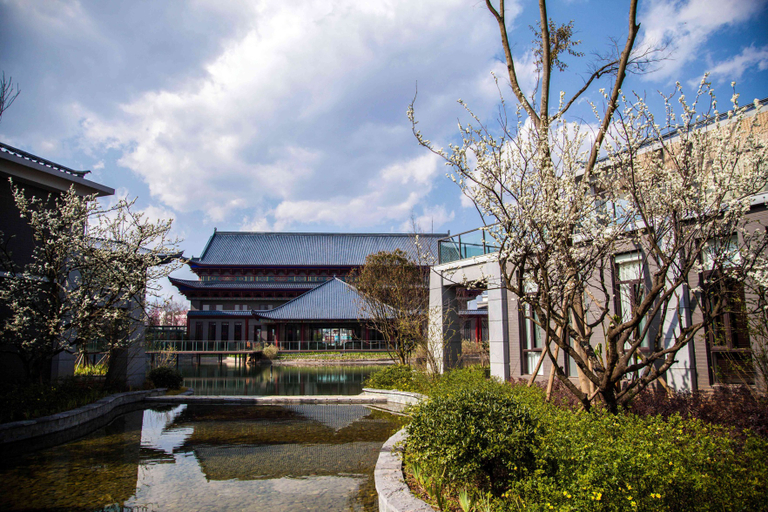 Exterior & Views 4, Cloud Hotel and Resort, Qujing