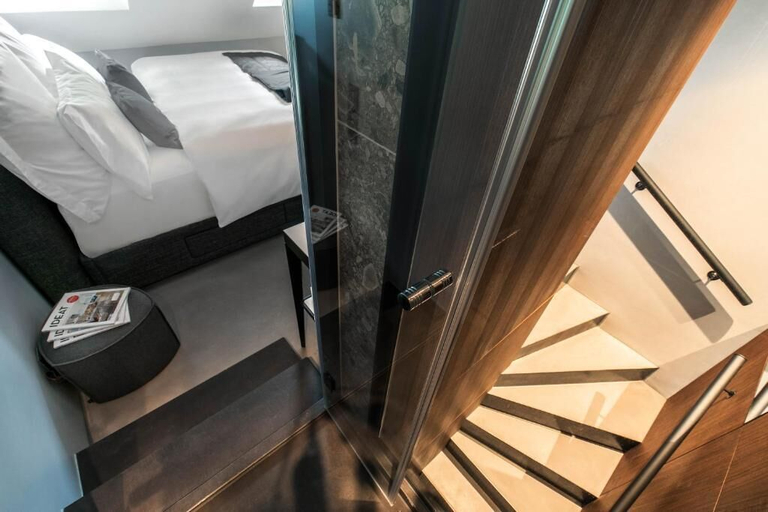 Bedroom 5, The Roebbek, Hamburg