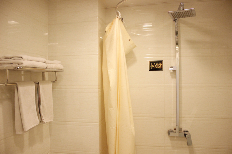 Bathroom 3, Wenhua Hotel, Shenyang