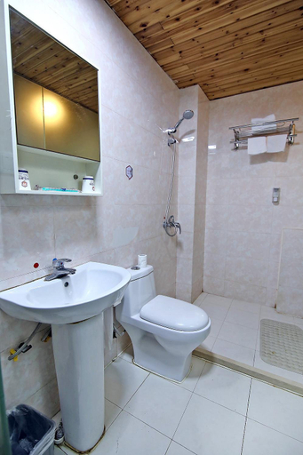 Bathroom, 99 Inn (Shanghai Qingpu South Chengzhong Road), Shanghai