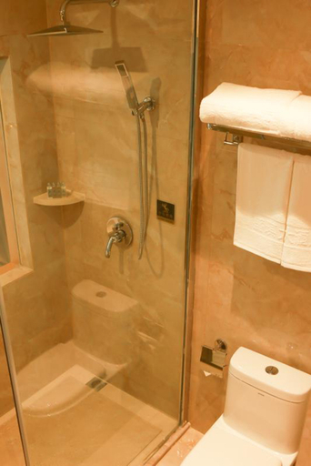 Bathroom 2, Shengqi Hotel, Xiangfan