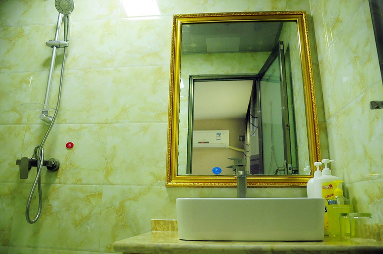 Bathroom 3, Kaile Kuaijie Hotel, Guiyang