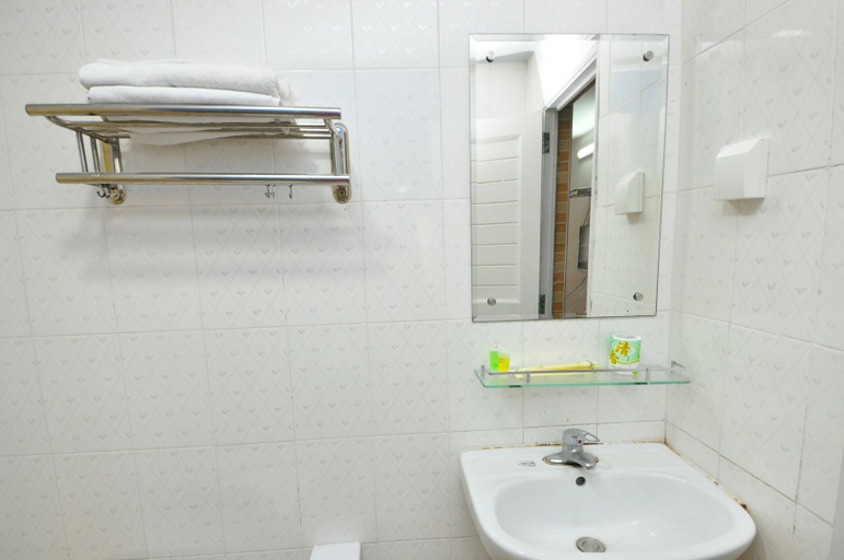 Bathroom 3, Guangzhou Balian Hotel (Taihe), Guangzhou