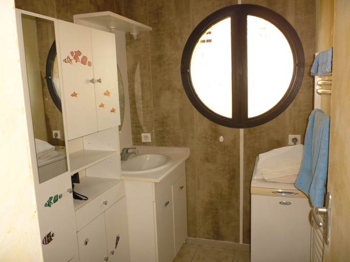 Bathroom 4, B&B アベック スパ ラ セルポードリー, Charente-Maritime