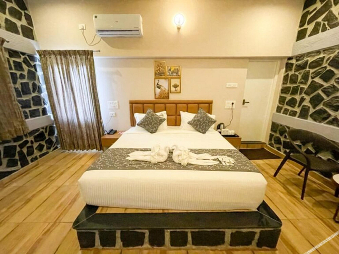 Bedroom 2, Le Yercaud, Salem