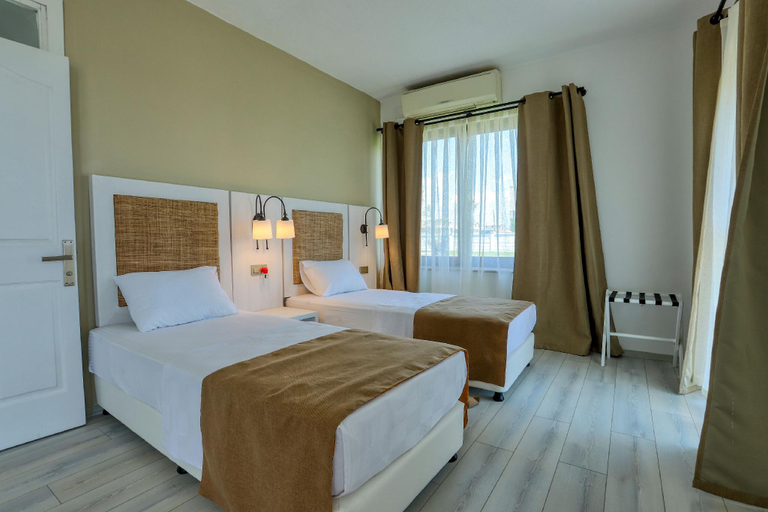 Bedroom 3, AYVALIK SEA RESORT, Ayvalık