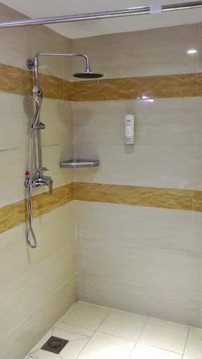 Bathroom 4, Pai Hotel (Dujiangyan Xujia Gaoqiao), Chengdu