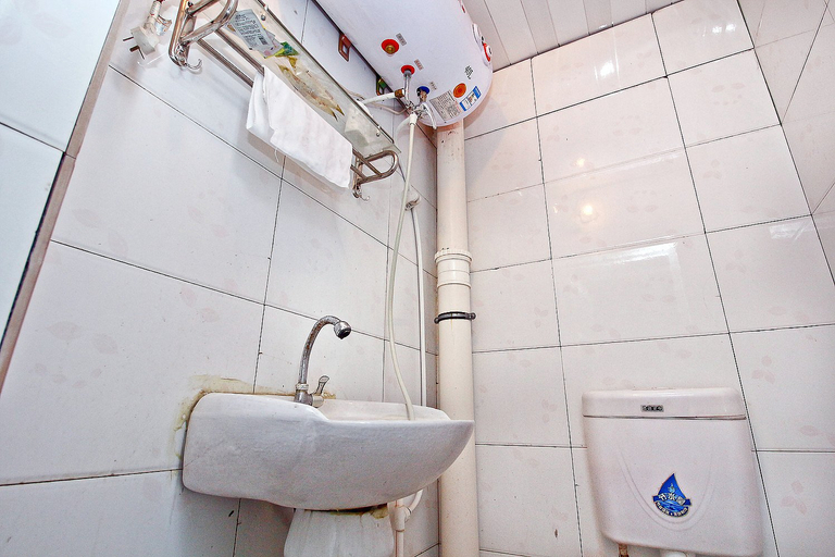 Bathroom, Jindihao Hotel, Xi'an