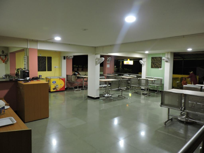 Food & Drinks 5, Kay's Riverview Resort, North Goa