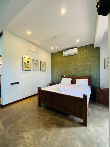 Bedroom 4, The River Lodge, over looking river, near Kandy, K.F.G. & G. Korale