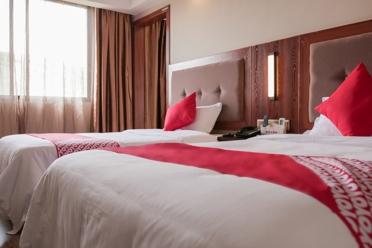 Bedroom 2, An Shun Di Ke Hotel, Anshun