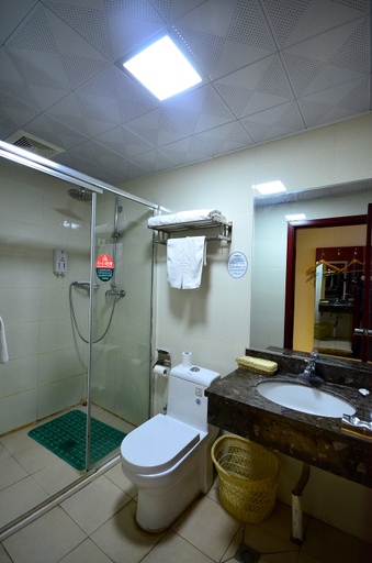 Bathroom, City Comfort Innホテル(ヴィラ), Wuhan