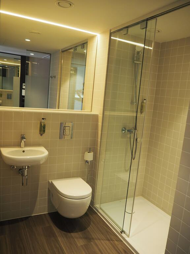 Bathroom 5, Four Points Flex by Sheraton Malaga Centre, Málaga