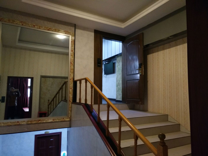 Others 4, Xinglong Hostel, Chengdu