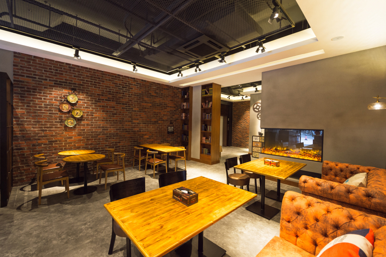 Food & Drinks 4, James Joyce Coffetel Beijing Bird Nest National Co, Beijing