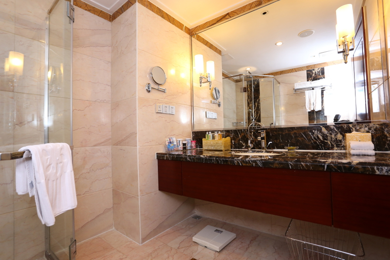 Bathroom 2, Huaxin Peninsula Hotel, Tianjin
