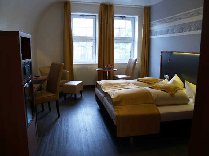 Bedroom 2, Hotel Goldene Krone, Goslar