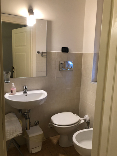 Bathroom 3, Casale Coreallo, Savona