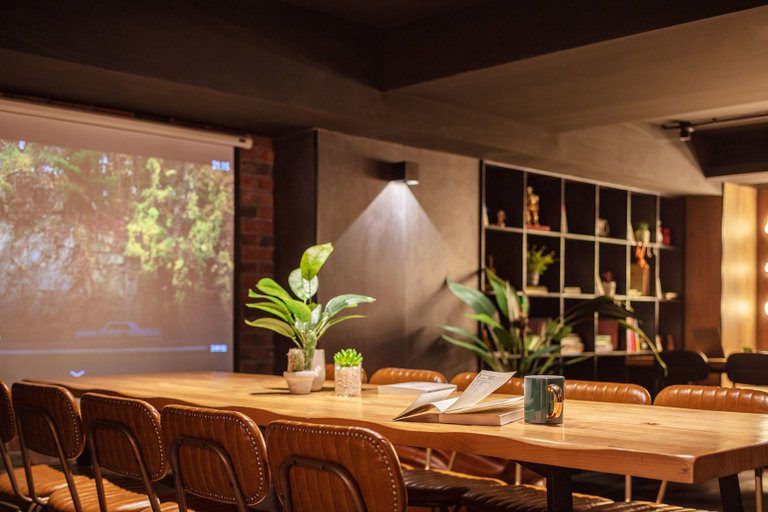 Food & Drinks 4, Iforest Hostel (The Bund, Nanjing East Road Pedestrian Street), Shanghai