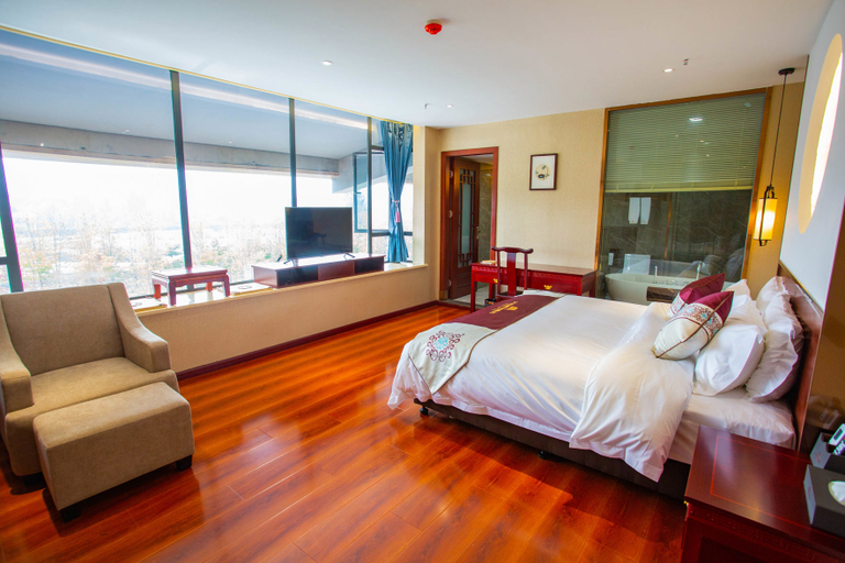 Bedroom 2, Xiangyang Hangong Xichu Hotel, Xiangfan